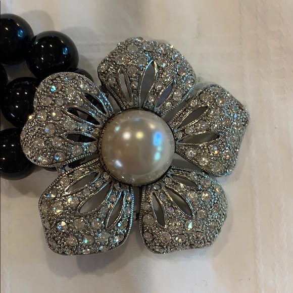 Jewelry - Picture 5 of 8